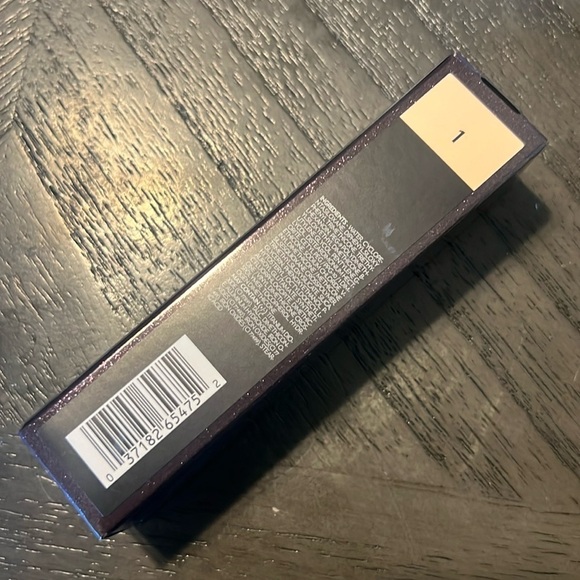 Surratt Surreal Skin Foundation Wand Shade 1 REFILL | Very Fair / Yellow - Picture 7 of 10